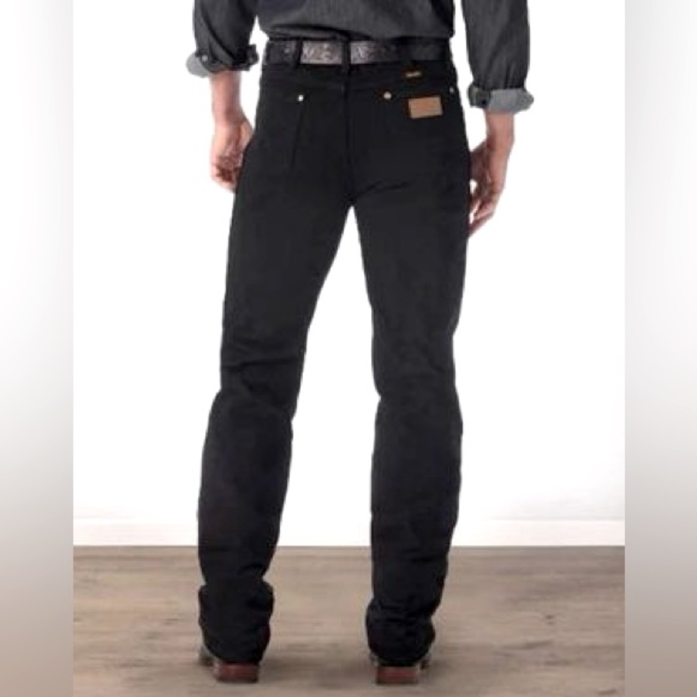 Men’s black Wrangler 936WBK 30x36 jeans Cowboy cut/slim fit